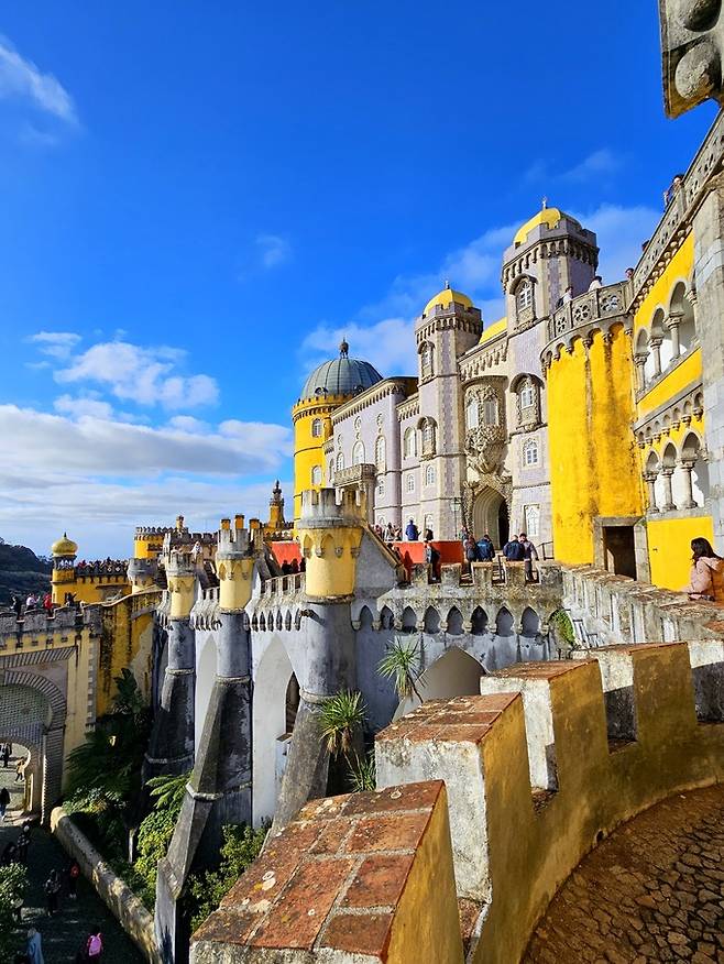 페나 궁전 전경.