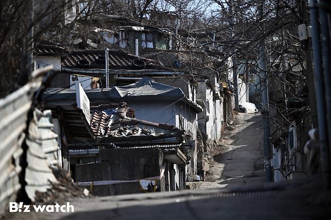 '서울의 마지막 달동네'로 불리는 서울 노원구 중계본동 백사마을이 약 15년 만에 주택재개발사업 관리처분계획 인가를 받았다./사진=이명근 기자 qwe123@