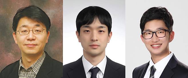 (왼쪽부터) 김동현 교수, 이홍기 연구원(공동 제1저자), 임성민 연구원(공동 제1저자). 사진=연세대