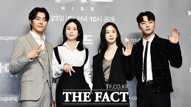 배우 이무생과 이보영 이청아 이민재(왼쪽부터)가 쿠팡플레이 오리지널 시리즈 '하이드'로 호흡을 맞춘다. /박헌우 기자