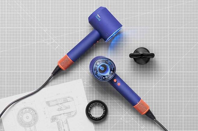 다이슨 슈퍼소닉 뉴럴 헤어드라이어 / 출처=다이슨