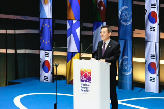 이종호 과기정통부 장관이 2024 원자력 에너지 정상회의에서 대표 발언하는 모습.(사진=과기정통부)