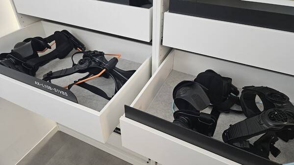 엔젤로보틱스가 올해 출시를 준비 중인 일상생활 보조 웨어러블 로봇 기기인 '엔젤슈트(Angel SUIT)' 제품. (사진=윤아름 기자)