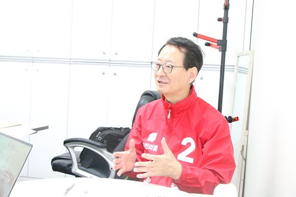 최은석 국민의힘 동구군위군갑 후보 [사진=이창재 기자]