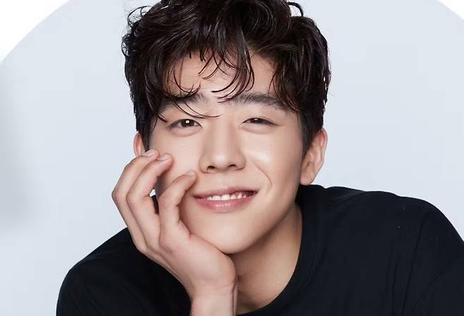 일본에서 인기 급상승 중인 배우 채종협이 데뷔 이래 첫 팬미팅을 개최한다. 사진제공=아이오케이컴퍼니