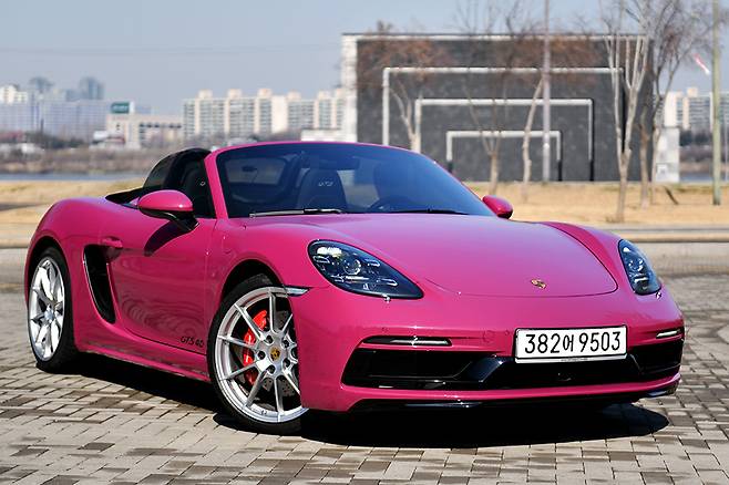 포르쉐 718 박스터 GTS 4.0. 김학수 기자