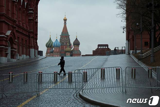 크로커스 시티홀 총기난사 사건 이후 러시아 모스크바의 붉은 광장이 23일(현지시간) 보안 강화로 폐쇄된 모습. 2024.03.23 ⓒ 로이터=뉴스1 ⓒ News1 정지윤 기자