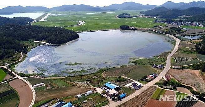 2024년 준설사업 대상지로 선정된 전남 진도 내연저수지 전경. (사진=농어촌공사 제공) photo@newsis.com *재판매 및 DB 금지