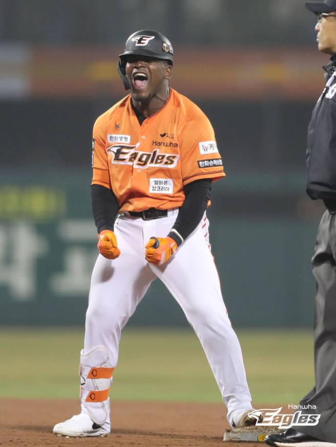 올 시즌 초반 괴물 같은 활약으로 한화 타선을 이끄는 요나단 페라자. 한화 제공