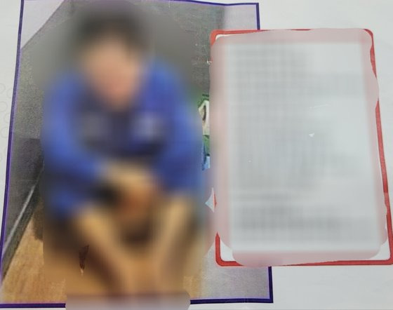 서울 종로구 숭인동 주택가에서 발견된 이재명 당 대표 합성 유인물. 사진 독자제공