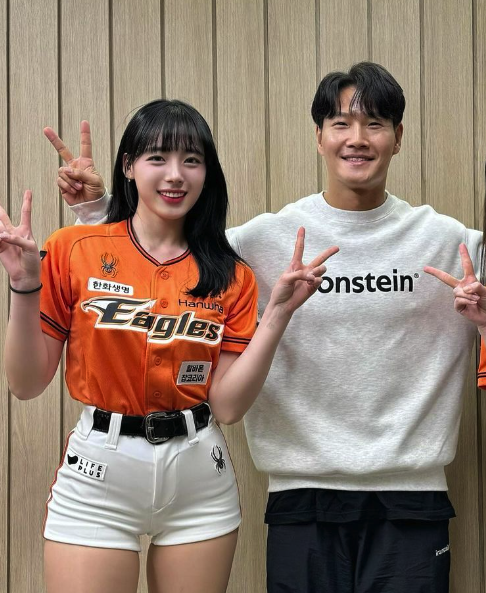 하지원 치어리더, 김종국 / 하지원 인스타그램