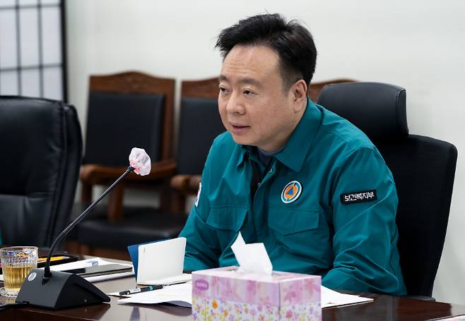 의사 집단행동 중앙사고수습본부 제25차 회의 주재하는 조규홍 복지부 장관. 연합뉴스