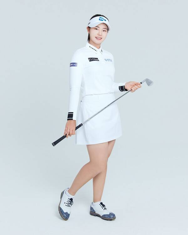 지더블유캐드코리아와 3년 연속 후원 계약을 체결한 임희정. 사진┃프레인글로벌 스포티즌