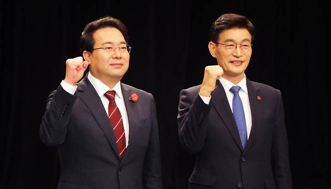오늘(2일) JIBS 등 언론4사 토론회에 나온 국민의힘 고광철(왼쪽), 더불어민주당 문대림 후보(사진, 언론4사 공동취재단)