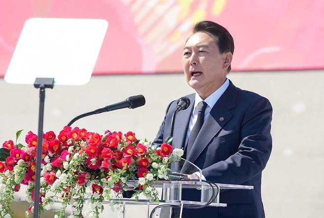 지난 2022년 제74주년 제주4·3 희생자 추념식에 대통령 당선인 신분으로 참석했던 윤석열 당시 당선인