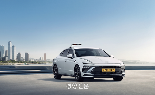 현대차 택시 전용 쏘나타.
