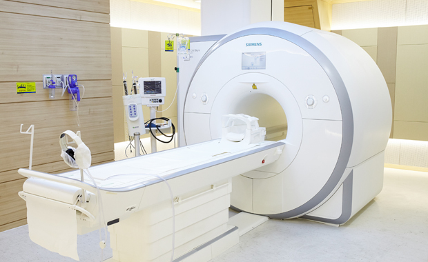 MRI 검사 장비. 가톨릭관동대학교 국제성모병원