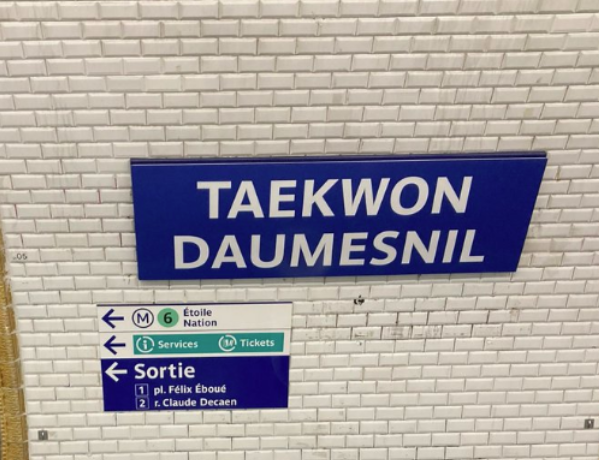 '태권도 메닐(Taekwon Daumesnil)’이라고 표시된 파리의 지하철역. 파리 지하철 8호선 공식 엑스(트위터) 계정