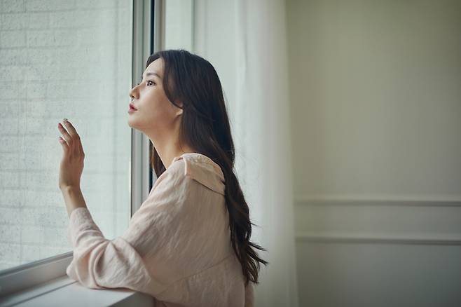 영국 성인 2000명을 대상으로 설문조사를 실시한 결과 무려 40%에 달하는 사람들이 다른 사람과 직접 대면 대화를 하지 않은 채 최소 3일을 보낸 것으로 나타났다. [사진= 게티이미지뱅크]