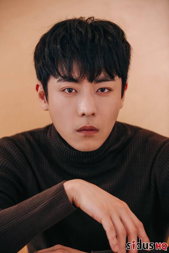 배우 윤주빈이 2살 연하의 연인과 4월 20일 결혼한다. /IHQ
