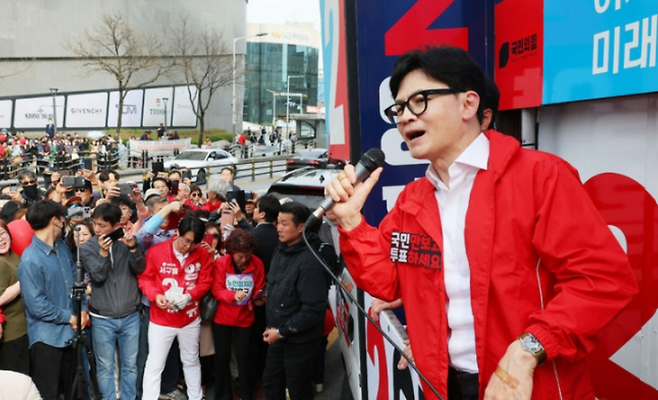 뉴시스