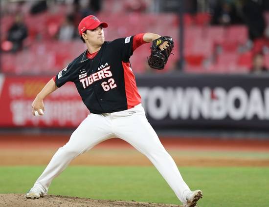 KIA 타이거즈 마무리 투수 정해영. 4월 4일 수원 KT 위즈전 1이닝 무실점 호투로 시즌 4세이브를 수확했다. 사진 KIA 타이거즈