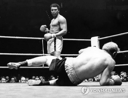 세계 복싱의 '전설' 무하마드 알리의 1976년 모습 [EPA=연합뉴스 자료사진]
