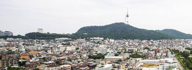 2년 내 자녀를 출산한 가구의 부부 합산 연소득이 2억원 이하(순자산 4억6900만원 이하)일 경우 낮은 금리로 주택자금이나 전세자금을 빌려주는 신생아 특례대출로 부동산 거래 회복이 예상된다./사진=뉴스1