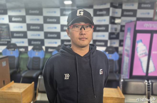 롯데 자이언츠 투수 박세웅이 4월 6일 부산 사직야구장에서 열린 두산 베어스전에 선발등판. 7이닝 1실점 호투로 2024 시즌 첫승을 따냈다. 사진 엑스포츠뉴스