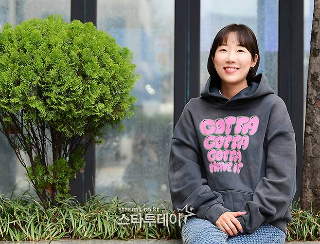 김나현 PD가 ‘홍석천의 보석함’ 게스트에 감사 인사를 전하며 앞으로도 기대를 당부했다. 사진 I 강영국 기자