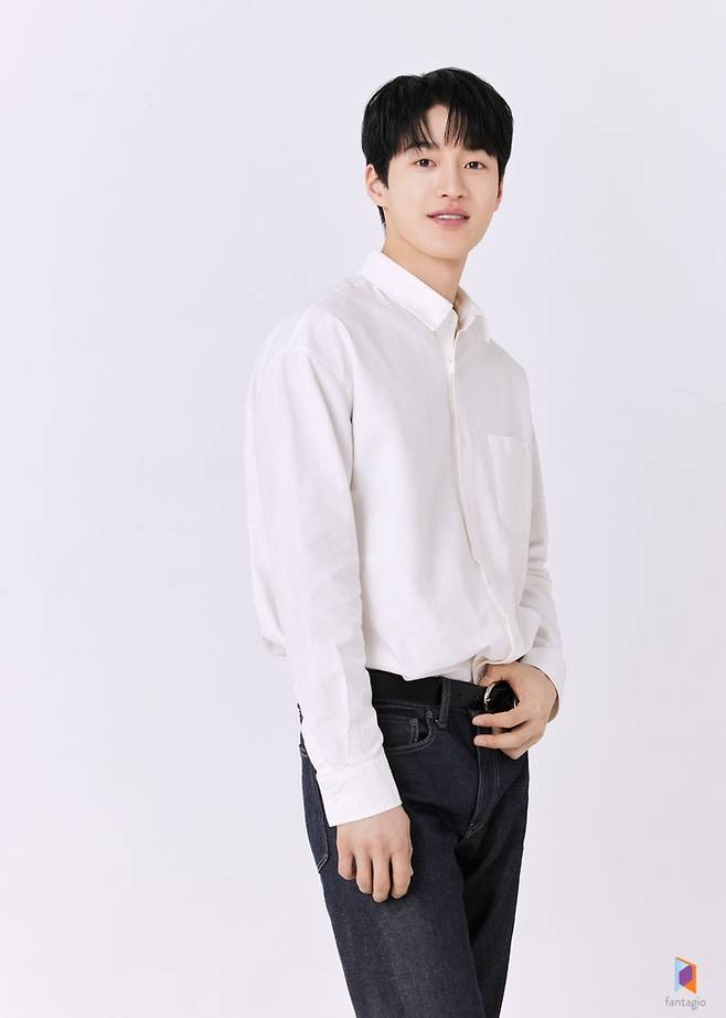 진건우. 사진 I 판타지오