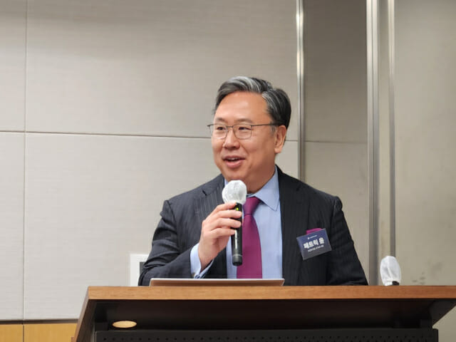 크립토닷컴 패트릭윤 한국 사장.