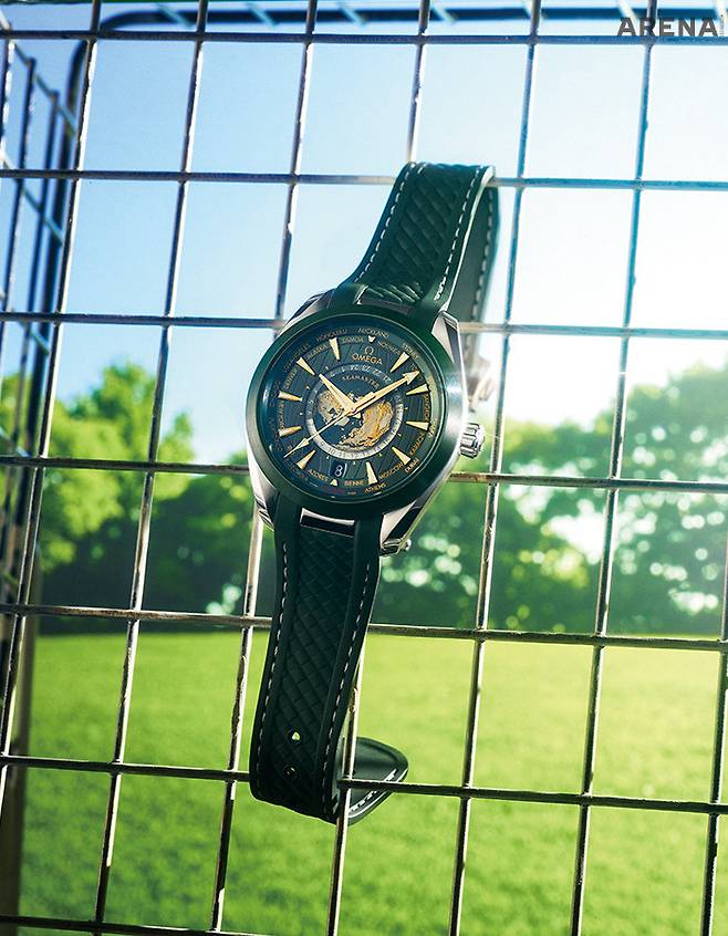 씨마스터 아쿠아 테라 150M 43mm 1500만원대.