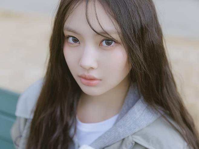 뉴진스 혜인. 뉴진스 공식 페이스북