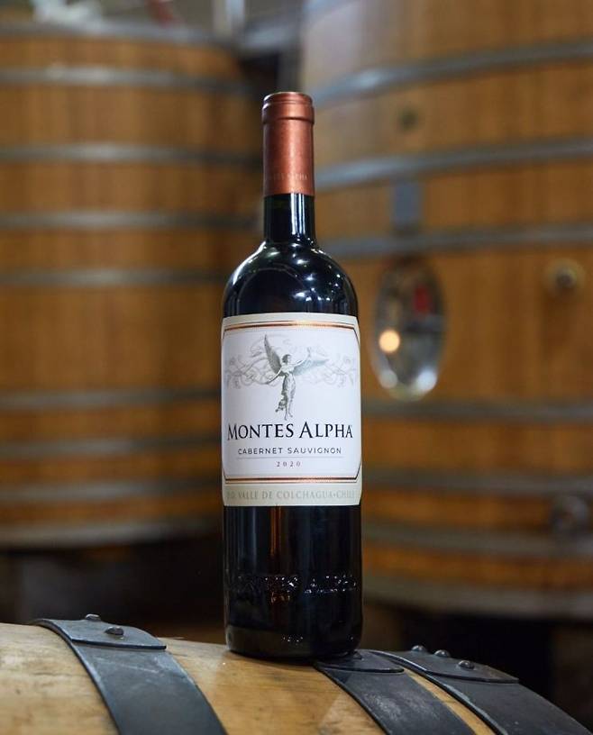 비냐 몬테스의 '몬테스 알파 카베르네 소비뇽(Montes Alpha Cabernet Sauvignon)'