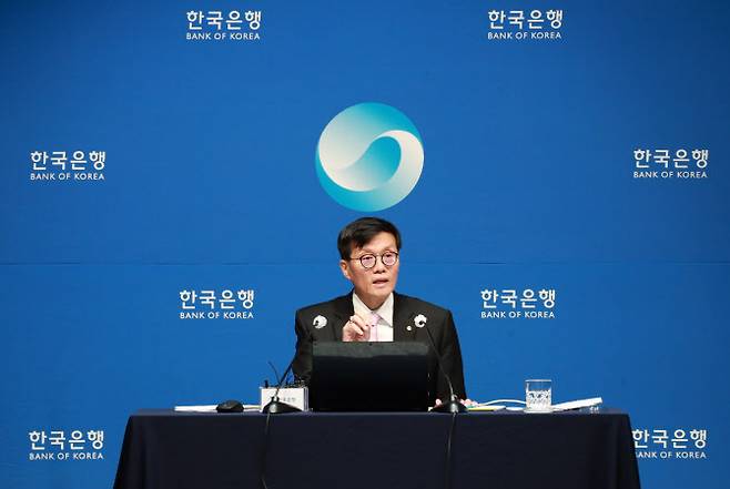 이창용 한국은행 총재가 12일 오전 서울 중구 한국은행에서 열린 통화정책방향 기자간담회에서 발언하고 있다.(출처: 한은)