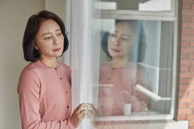 낙천적 성격은 타고나는 경우가 많지만, 성장할 때 생활 환경에 큰 영향을 받는다. 어릴 때 주변의 눈치를 살피고 스트레스 해소법을 찾지 못하면 나이 들어도 고치지 못하는 경우가 적지 않다. [사진=게티이미지뱅크]