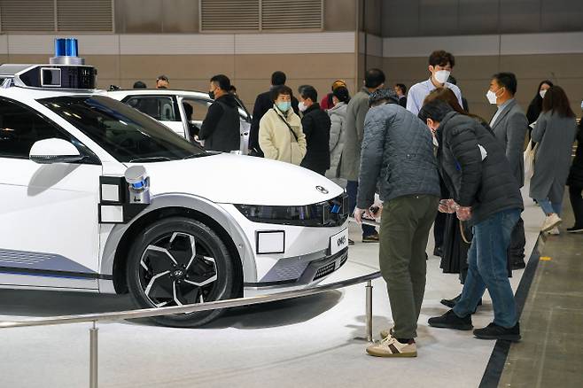 2021년 서울모터쇼에서 공개된 아이오닉5 기반 모셔널 로보택시 /사진=현대차