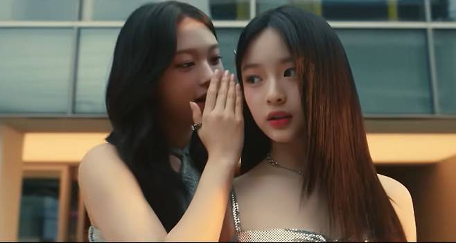 [SK텔레콤 애플 아이폰15 광고 갈무리]