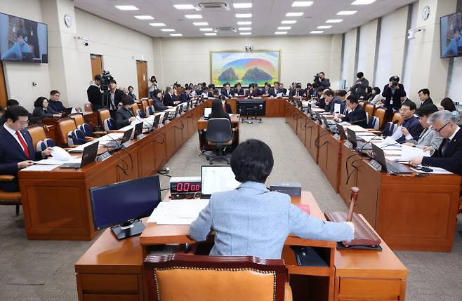 지난 2월29일 국회에서 정무위원회 전체회의가 열리고 있다. (사진=연합뉴스)