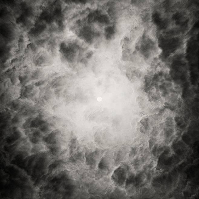 ‘The sun 200003_01’