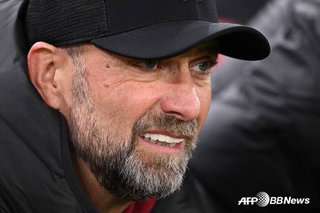 日 엔도, 더 이상 클롭 총애 없다! 英 "아탈란타전 이기려면 반드시 빼야... 일본팀 주장은 피곤해" 독설