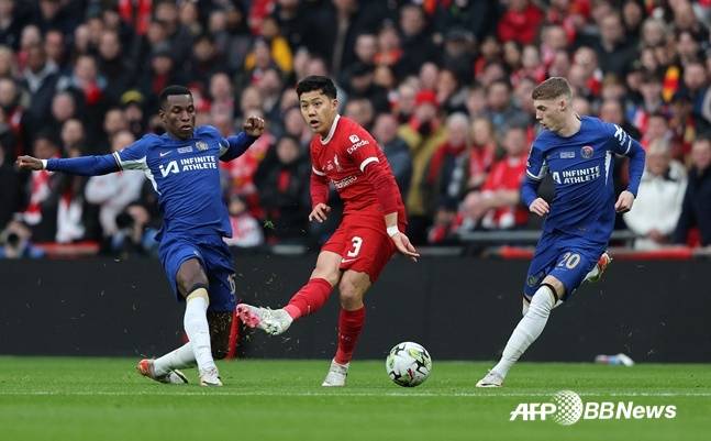 日 엔도, 더 이상 클롭 총애 없다! 英 "아탈란타전 이기려면 반드시 빼야... 일본팀 주장은 피곤해" 독설