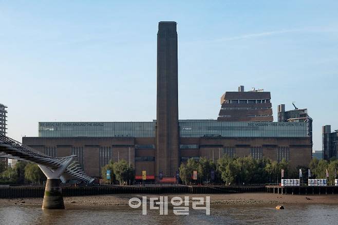구찌 2025 크루즈 패션쇼가 개최되는 영국 런던 테이트 모던. (사진=Tate Modern from North Bank ⓒ Tate Photography)