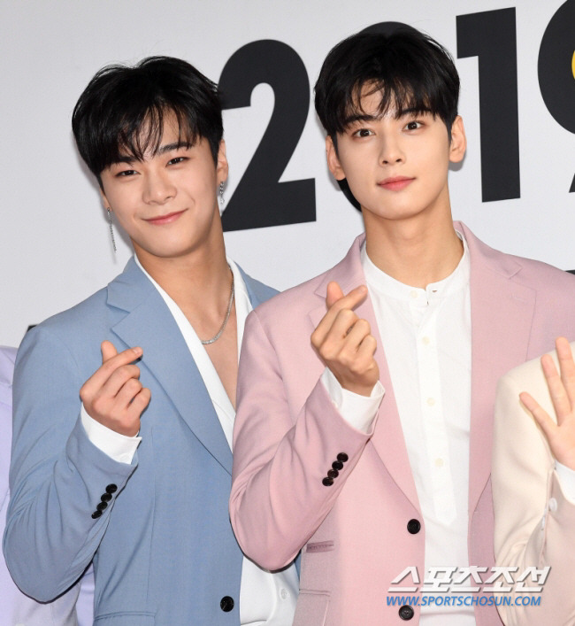 故 문빈(왼쪽), 차은우. 스포츠조선DB