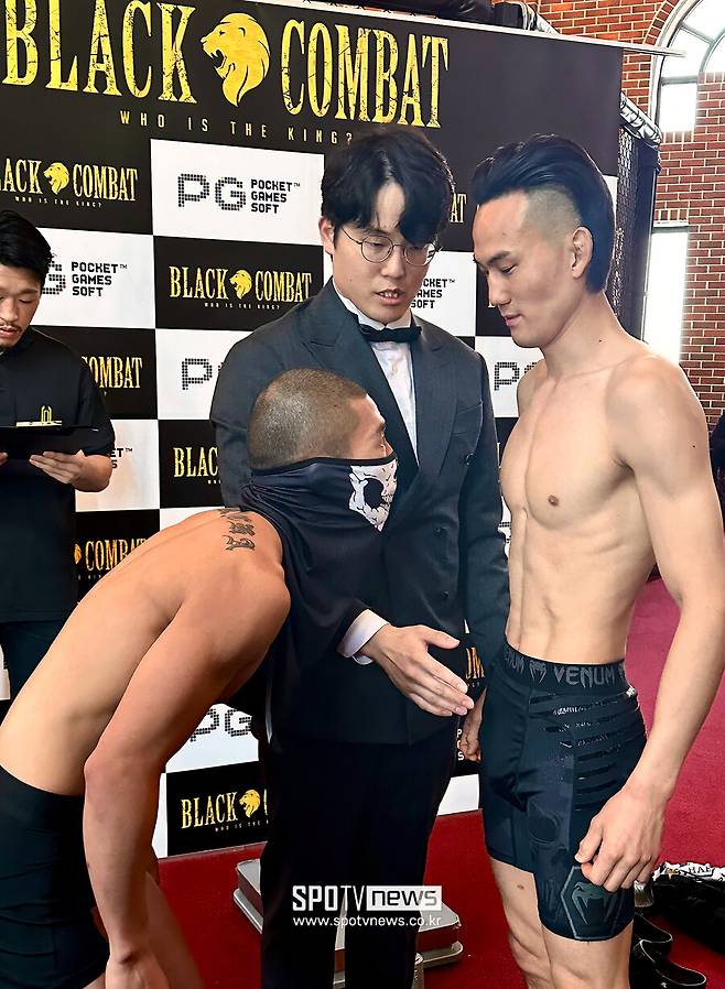 ▲ [플라이급] '가린샤' 성낙중(57kg) vs '앤쵸비' 박태호(56.9kg)