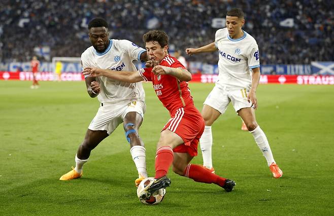 ▲ 벤피카 중앙 미드필더 주앙 네베스. ⓒ연합뉴스/EPA/AFP