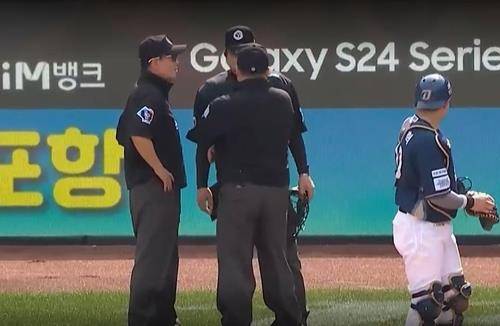 14일 대구 NC-삼성전에서 논란을 부른 심판들 [티빙 하이라이트 장면 캡처. 재판매 및 DB금지]