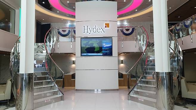 세월호 참사 후 인천과 제주를 잇는 바닷길이 다시 열린 2021년 12월20일 탑승한 하이덱스스토리지㈜의 ‘비욘드 트러스트(Beyond trust·2만7000t급)’호 내부.