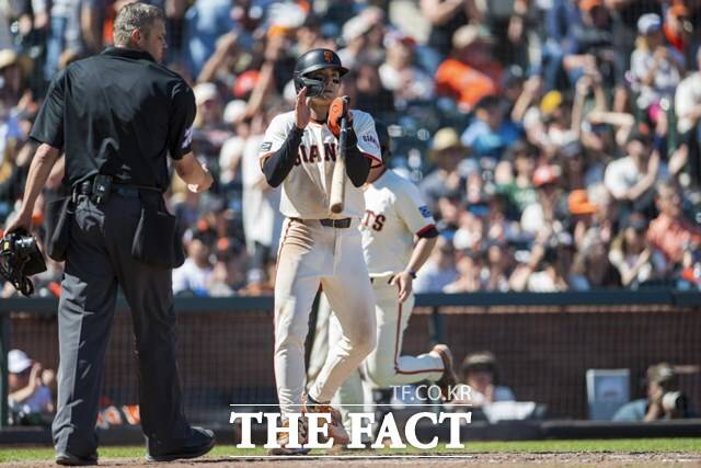 8회 죄익선상 2루타를 치고 빠른 발을 이용해 2루에 안착한 이정후./샌프란시스코=AP.뉴시스